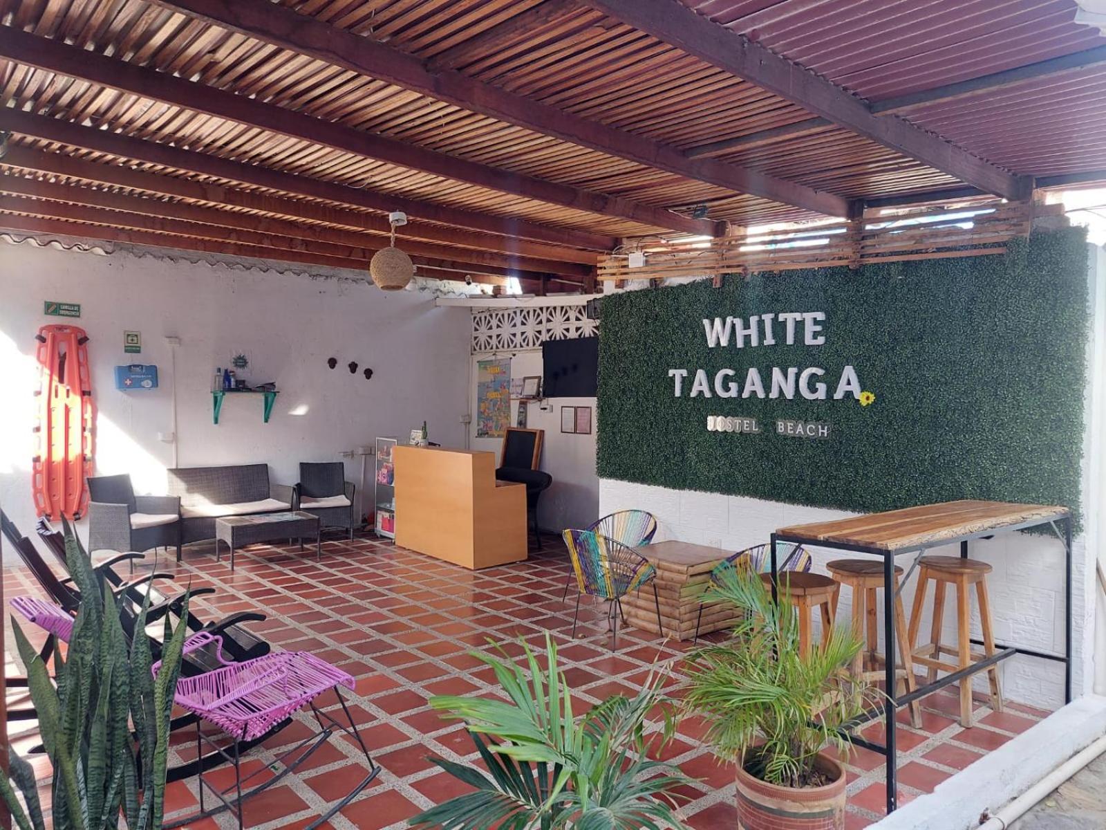 White Taganga Hotel Eksteriør billede